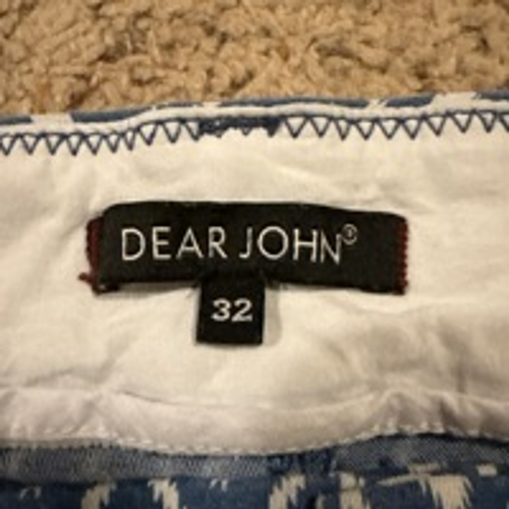 Women's Dear John Finnegan Shorts Size 32/12 Blue Diamond Print - Picture 3 of 9